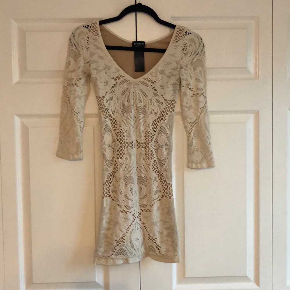 Bebe | Bodycon White Lace Dress